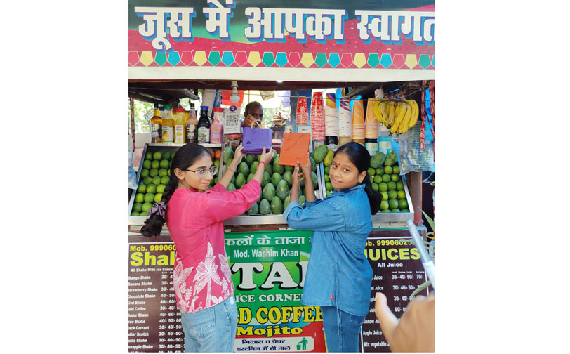 Students visited the Mother Dairy Plant 